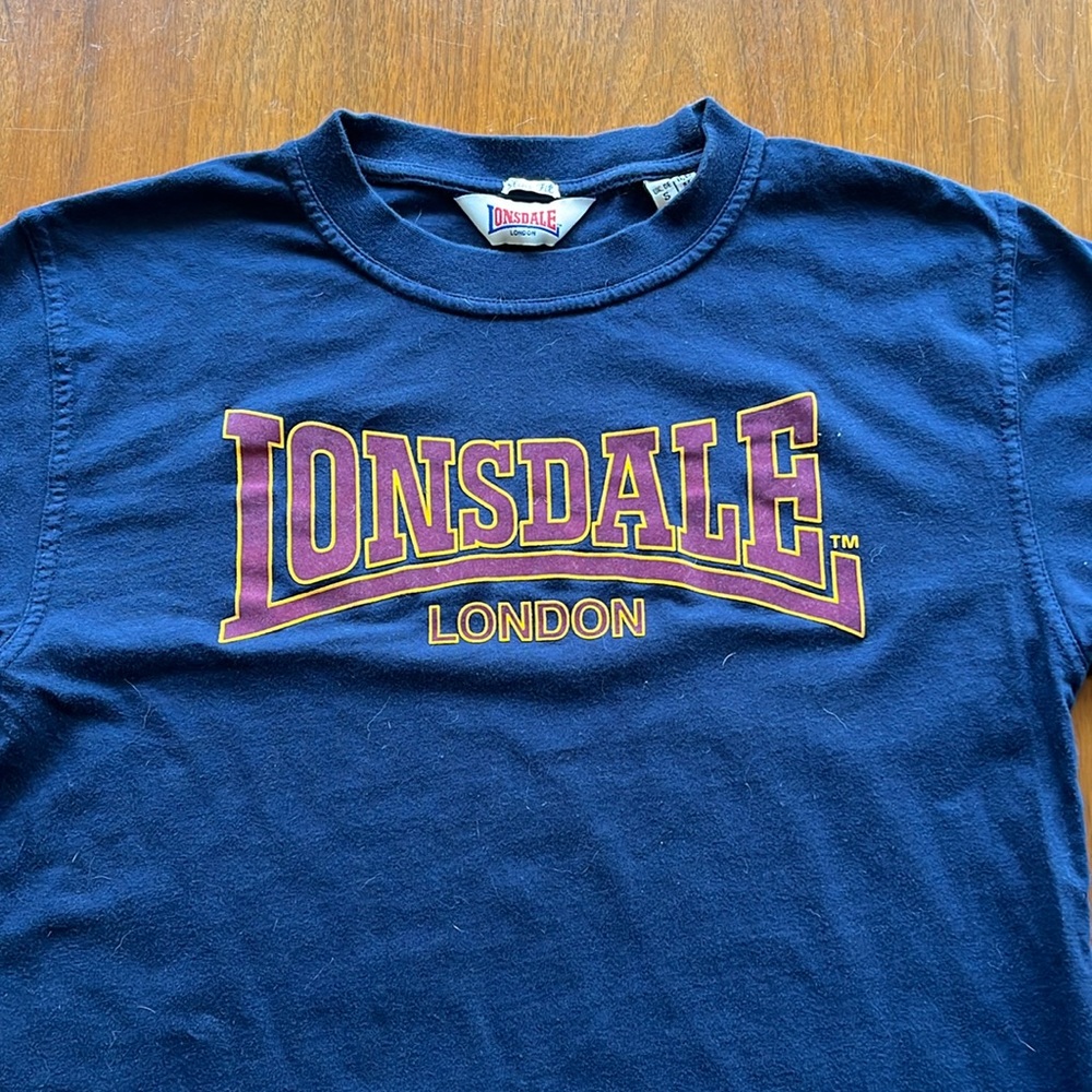Lonsdale “slim fit” small t shirt